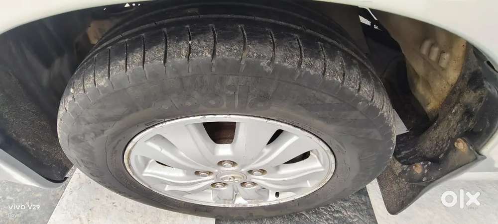Toyota Innova 2011 Diesel 107000 Km Driven