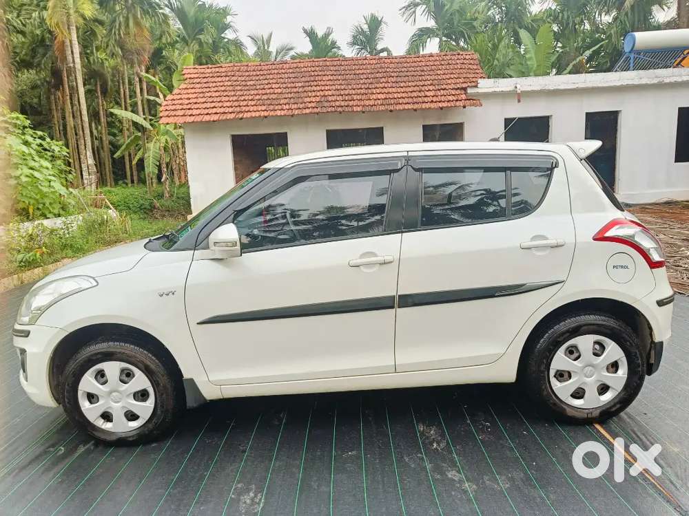 Maruti Suzuki Swift 2015