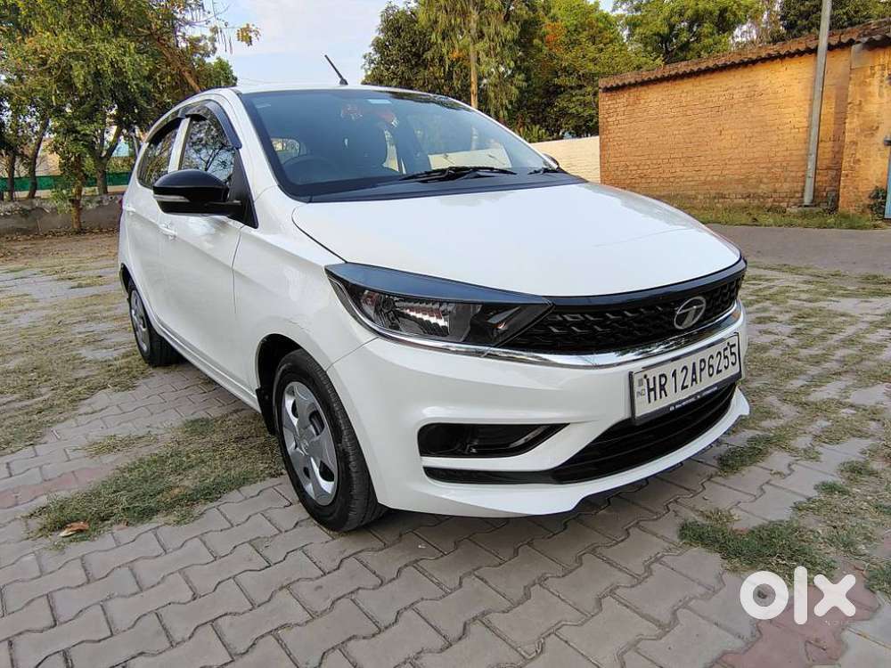 Tata Tiago 1.2 Revotron Xt (o), 2022, Petrol