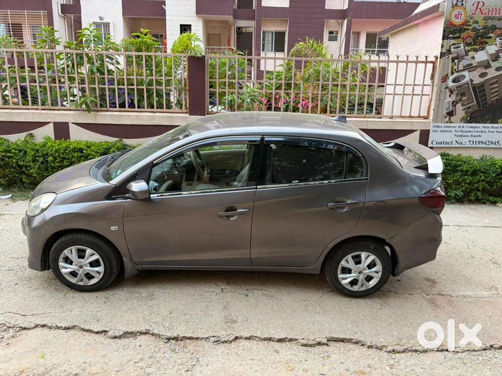 Honda Amaze 2015 Diesel Well Maintained