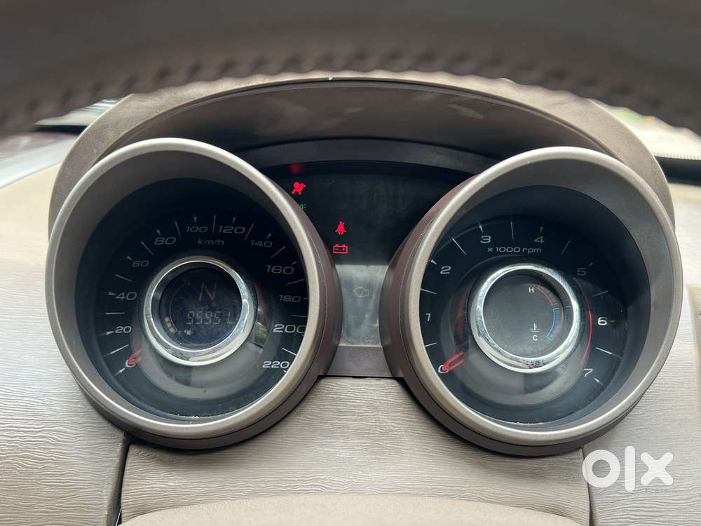 Mahindra Xuv500 W8, 2015, Diesel