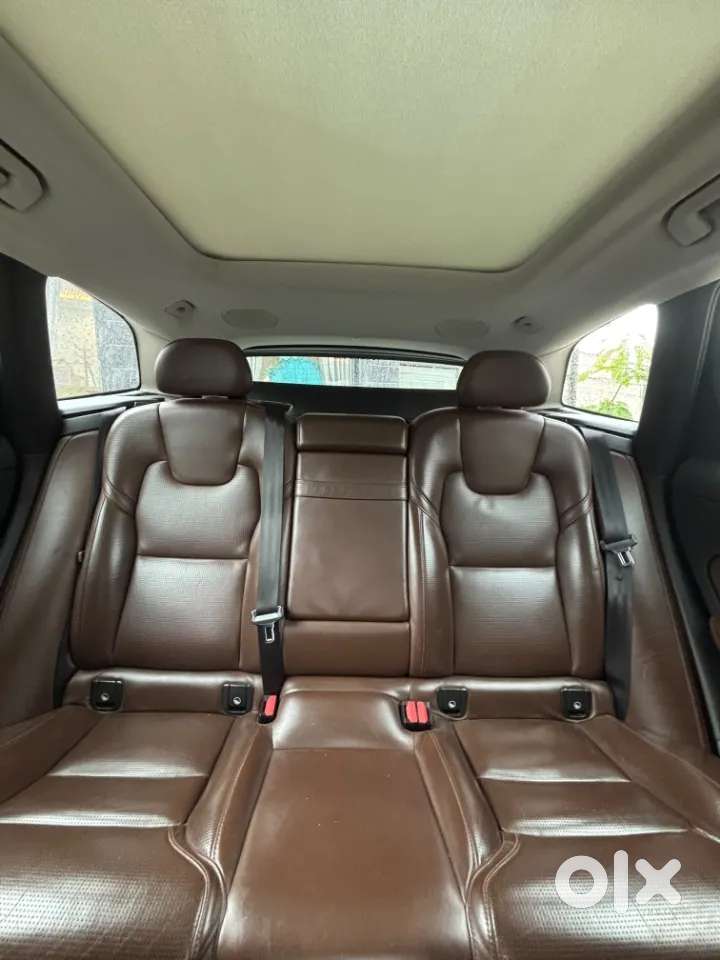 Volvo Xc60 Inscription D5, 2019, Diesel
