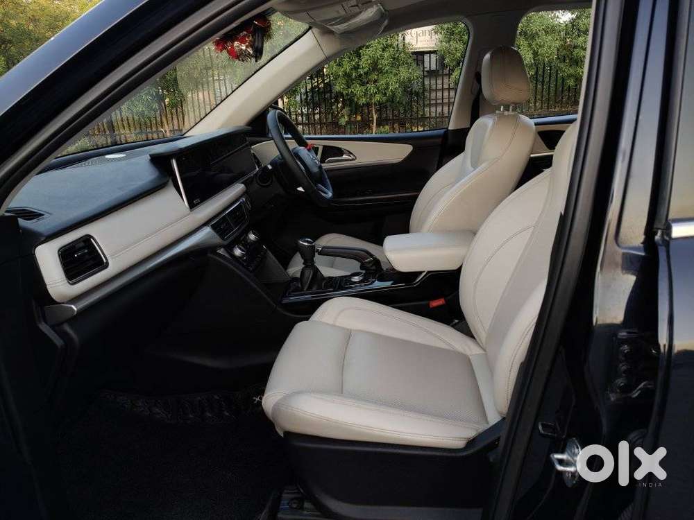 Mahindra Xuv700 2.2 Ax 7 Diesel Mt Str, 2024, Diesel