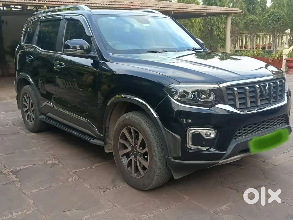 Mahindra Scorpio N 2023 Petrol 23500 Km Driven