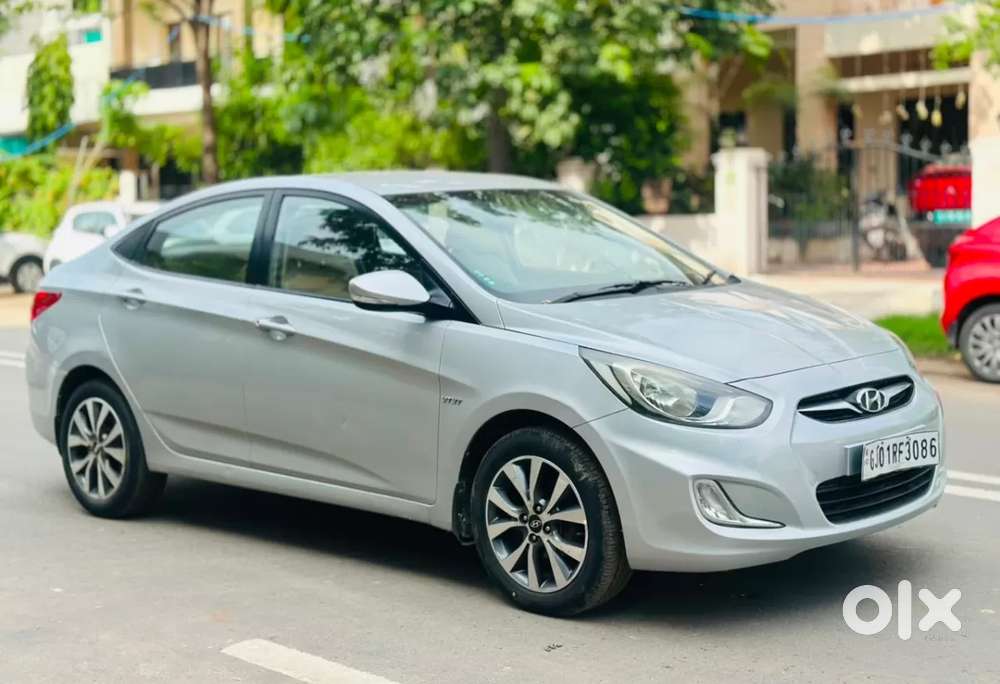 Hyundai Verna 1.4 Cx, 2014, Petrol