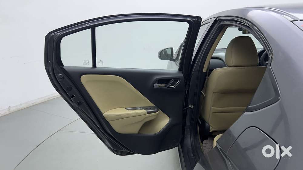 Honda City 1.5 Zx Cvt I-vtec, 2018, Petrol