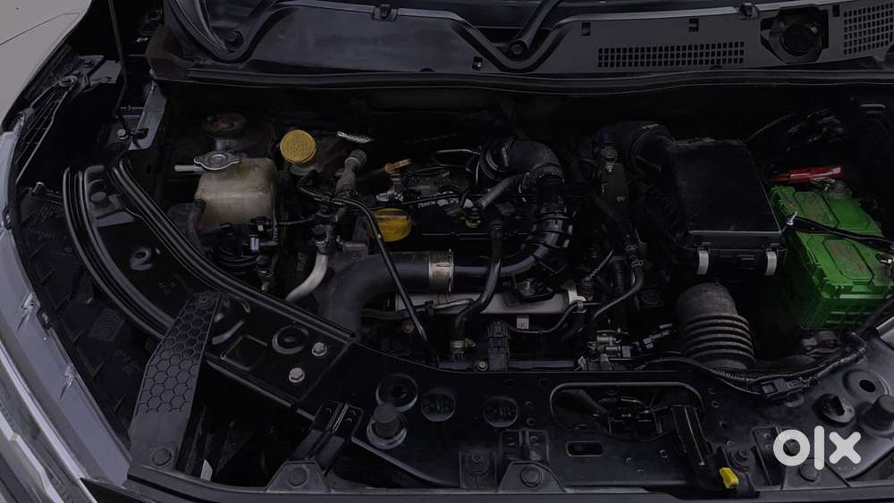Nissan Magnite 1.0 Xv Premium Turbo Cvt, 2021, Petrol