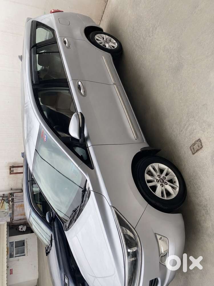 Toyota Innova Crysta 2017 Diesel Manual