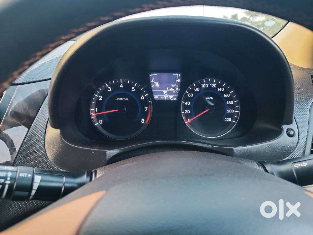 Hyundai Verna 1.6 Sx Vtvt, 2016, Petrol