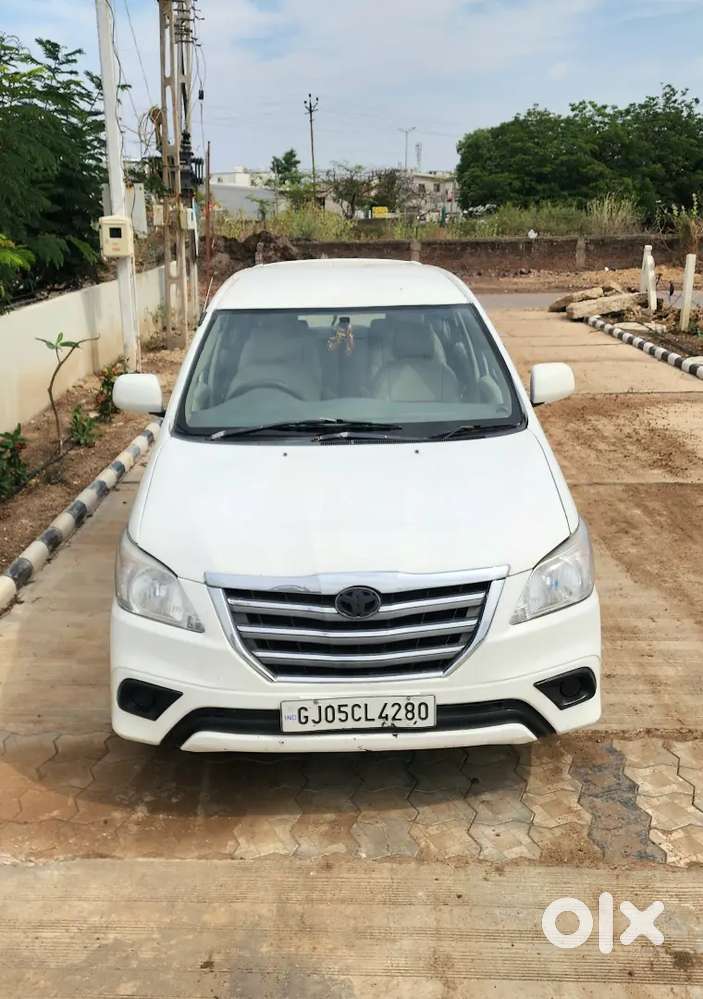 Toyota Innova 2009 Cng