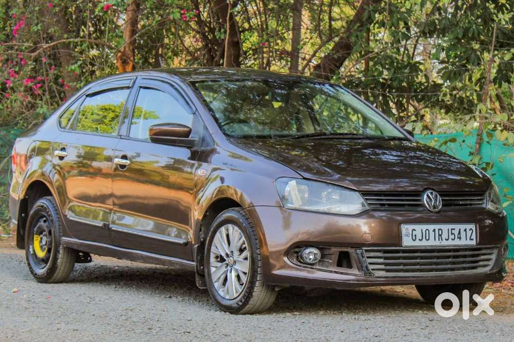 Volkswagen Vento 2010-2013 Petrol Highline, 2015, Petrol