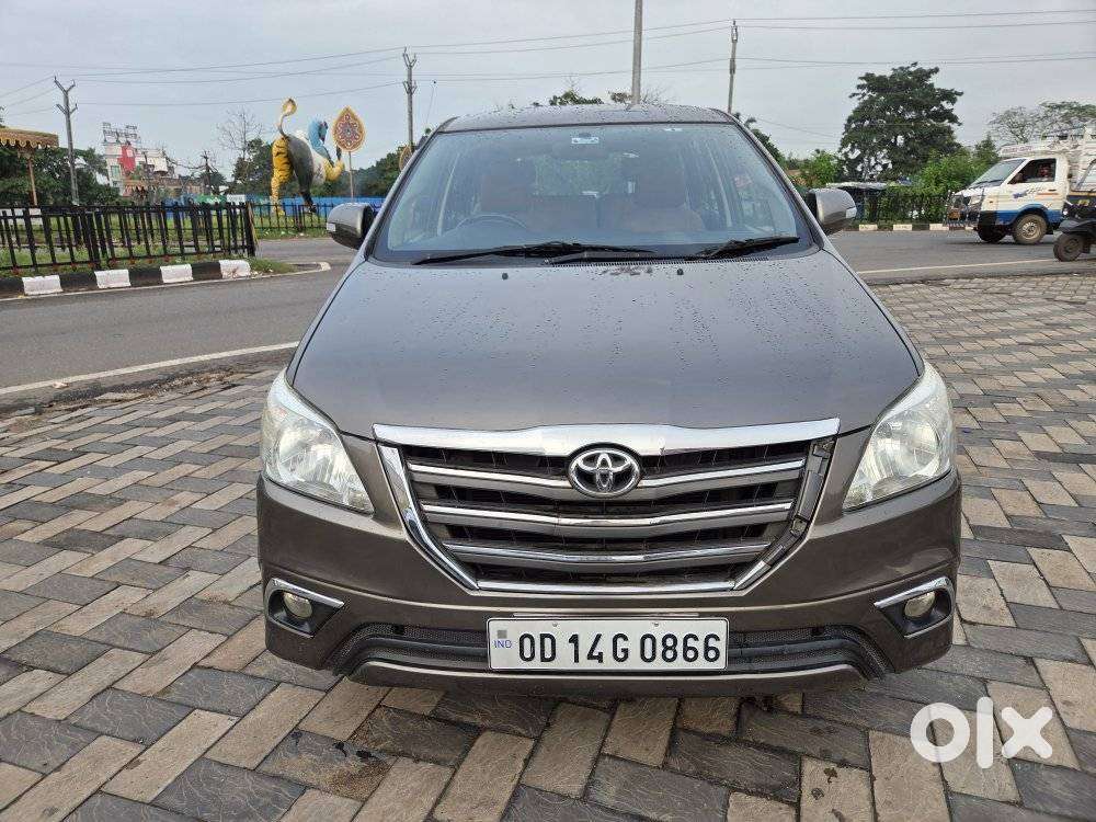 Toyota Innova 2.5 Vx 8 Str, 2016, Diesel