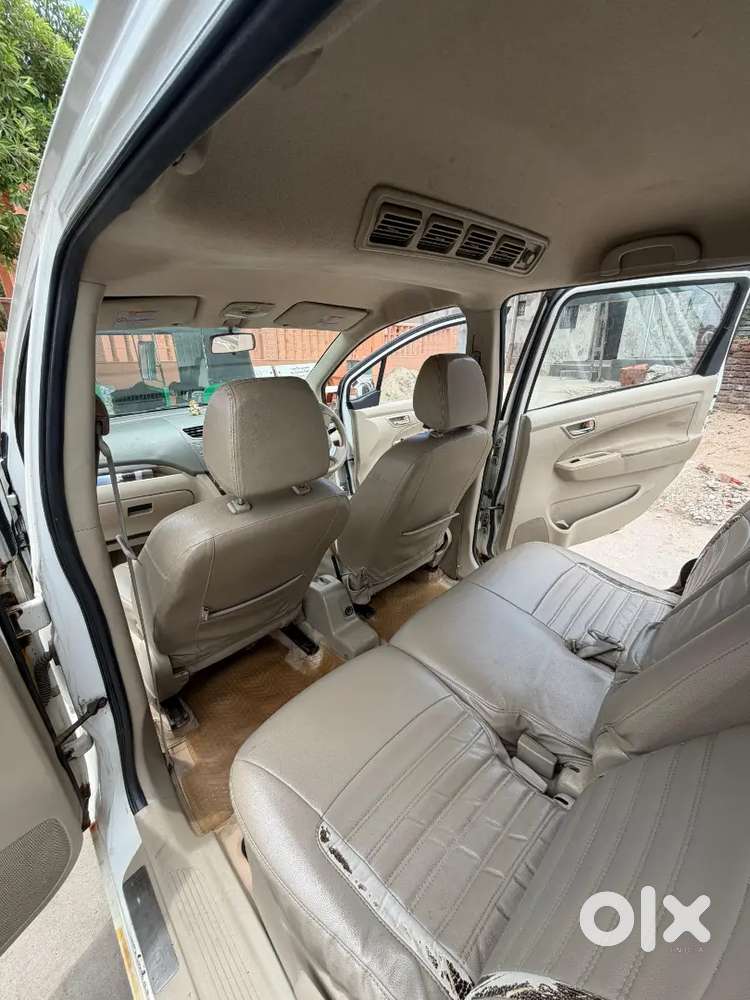 Maruti Suzuki Ertiga 2016 Diesel 173099 Km Driven