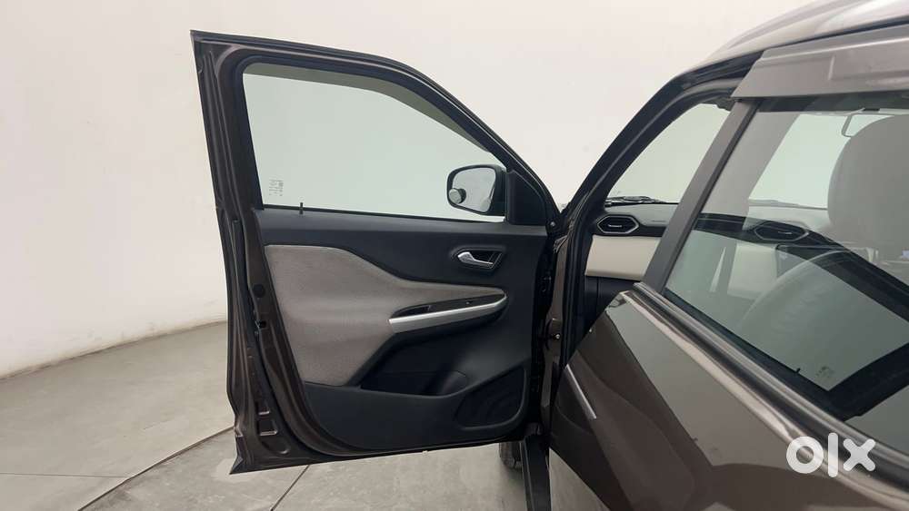 Nissan Magnite 1.0 Xl, 2024, Petrol