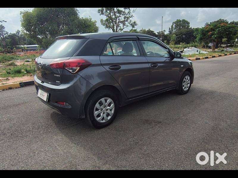 Hyundai I20 Magna At 1.4, 2016, Petrol