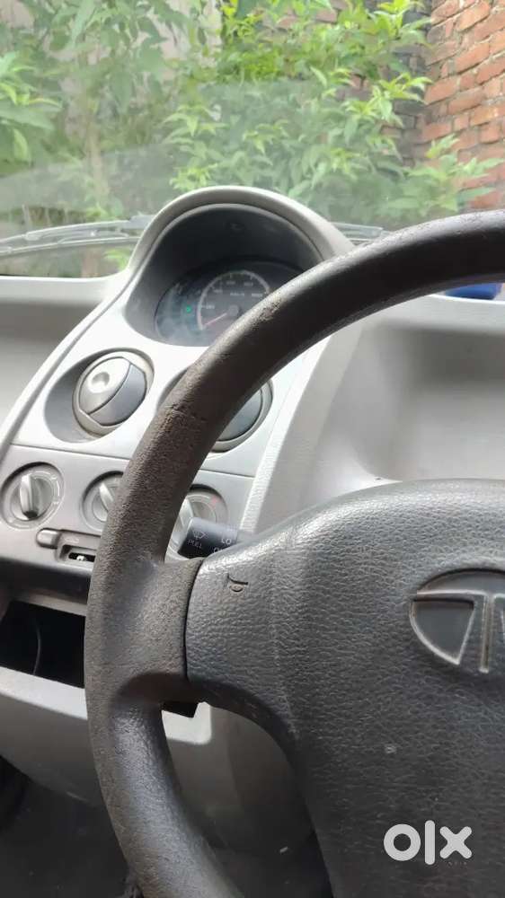 Tata Nano Xt 2011