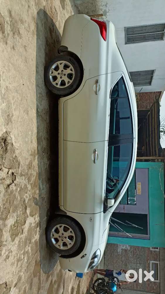 Renault Scala 2016 Petrol 90000 Km Driven