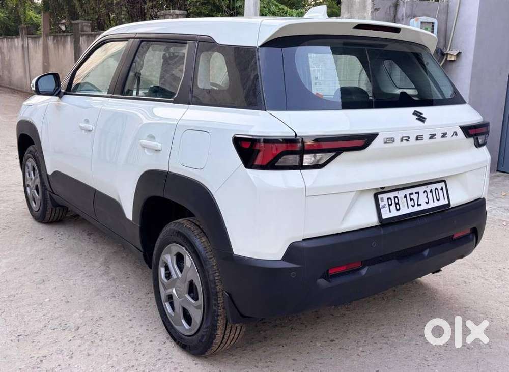 Maruti Suzuki Brezza, 2025, Petrol