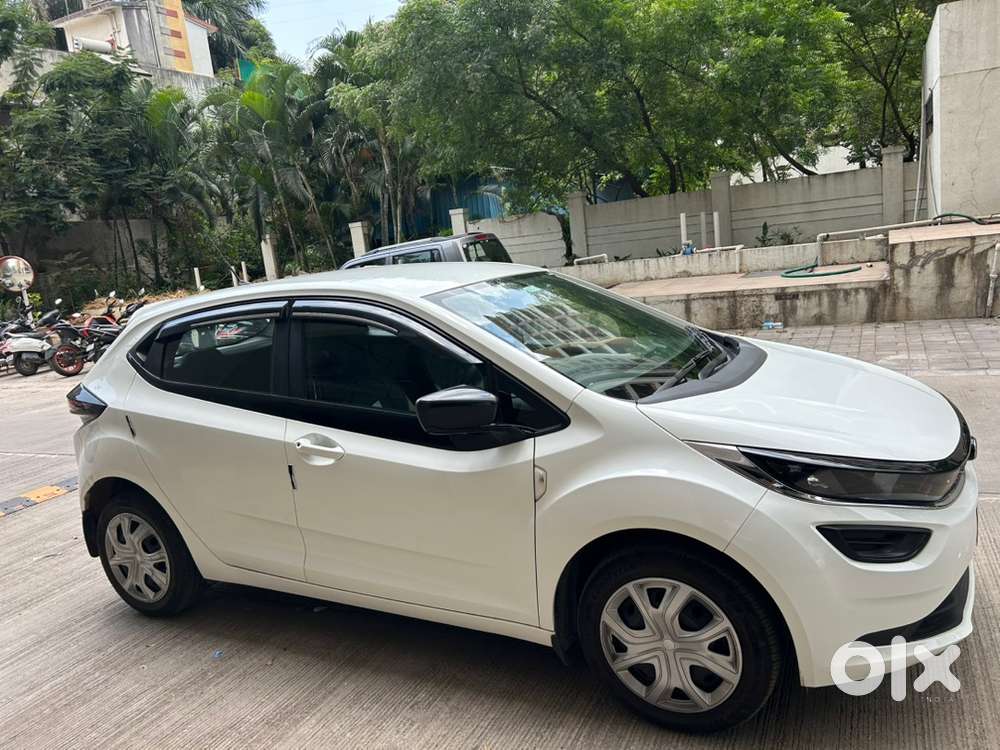 Tata Altroz Petrol Automatic 2024 Car