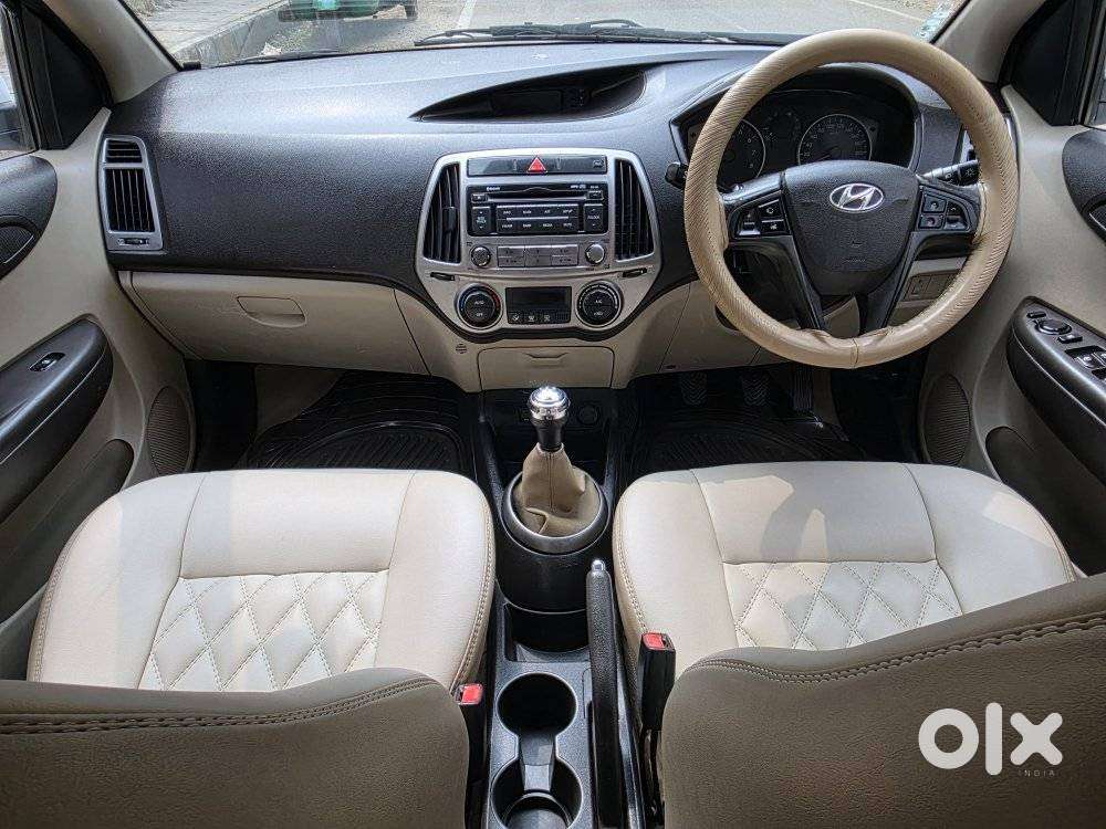 Hyundai I20 Sportz 1.2 Vtvt, 2012, Petrol