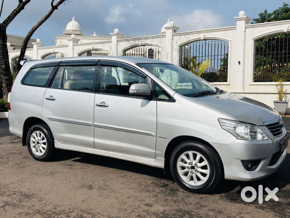 Toyota Innova 2.5 Vx 7 Str Bs-iii, 2012, Diesel