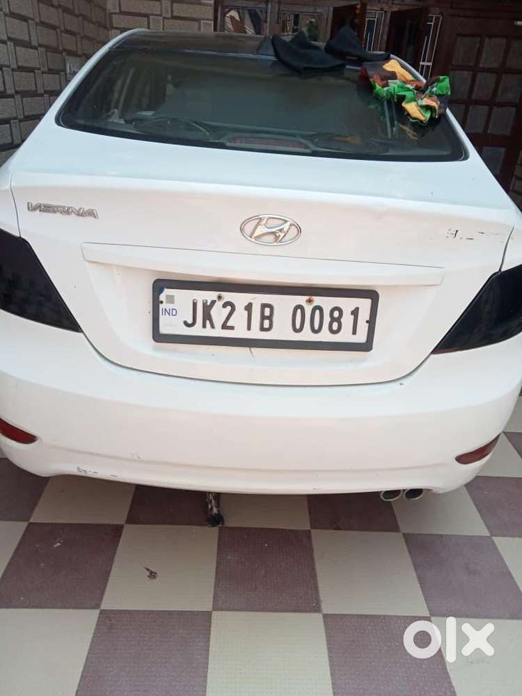 Hyundai Verna Petrol Manual 2014