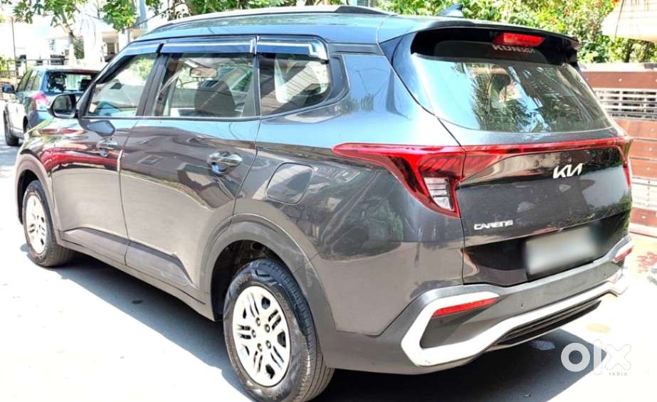 Kia Carens 1.4 Prestige 7 Str, 2023, Petrol