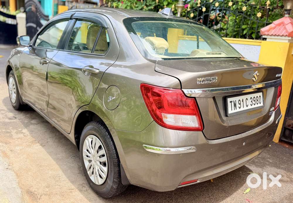 Maruti Suzuki Swift Dzire Vxi(o) At, 2017, Petrol