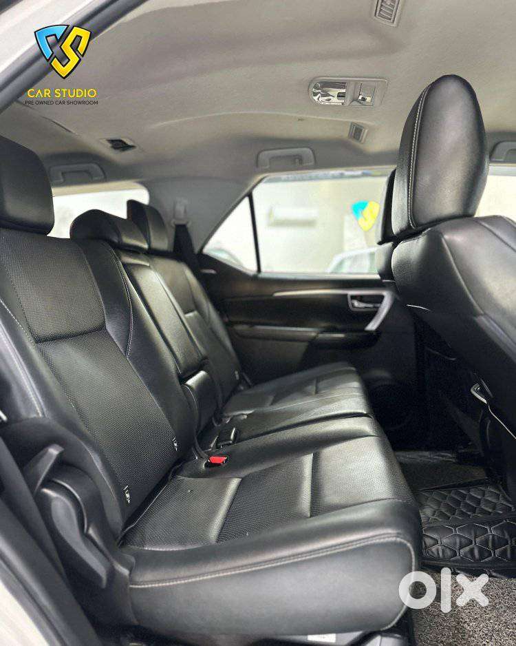 Toyota Fortuner 4x2 Mt 2.8 Diesel, 2021, Diesel