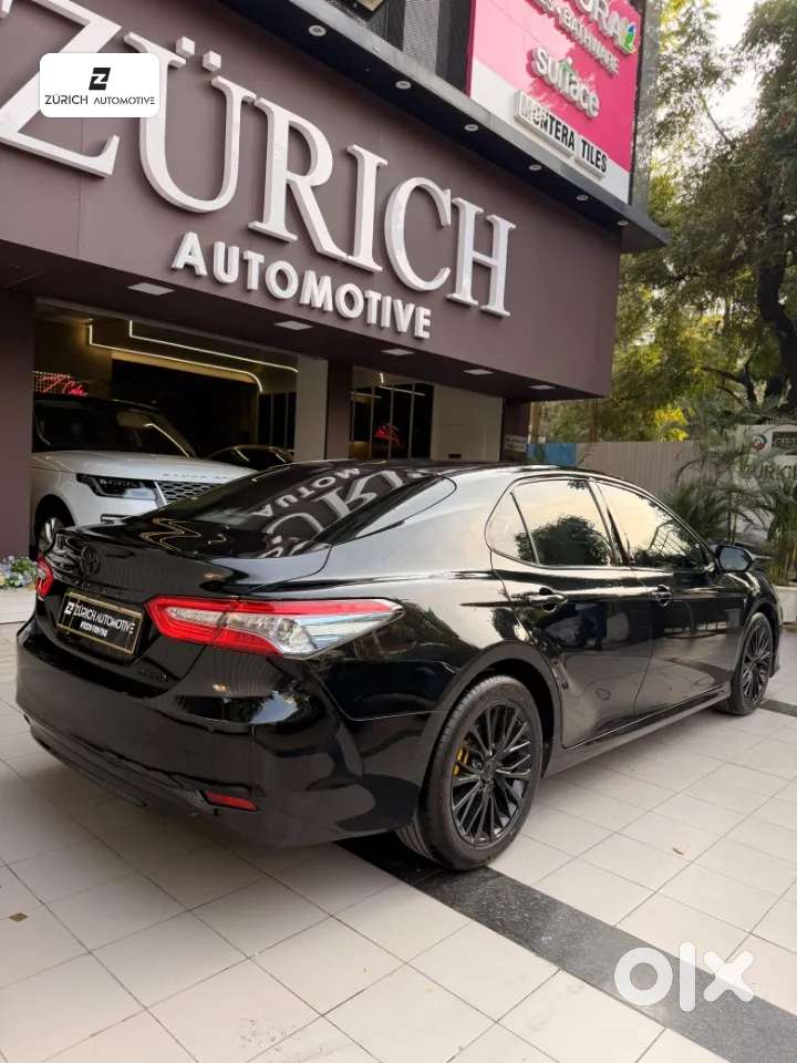 Toyota Camry Hybrid, 2019, Petrol