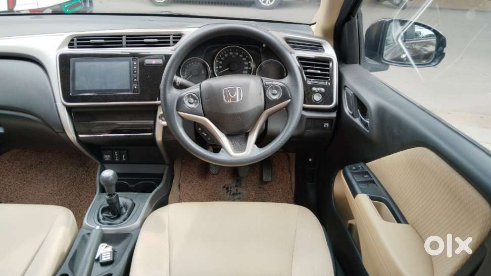 Honda City 1.5 V 4th Gen I-vtec Mt, 2022, Petrol
