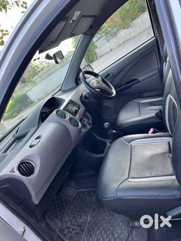 Toyota Etios Liva 2011-2012 G, 2011, Petrol