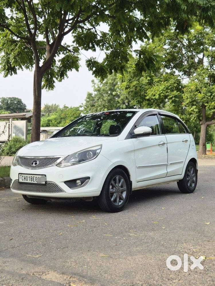 Tata Bolt Revotron Xt, 2015, Petrol