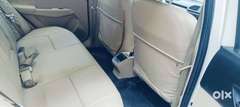 Maruti Suzuki Swift Dzire Vxi Optional, 2020, Petrol