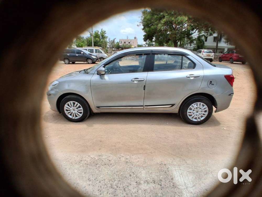 Maruti Suzuki Swift Dzire 1.3 Vxi, 2022, Petrol