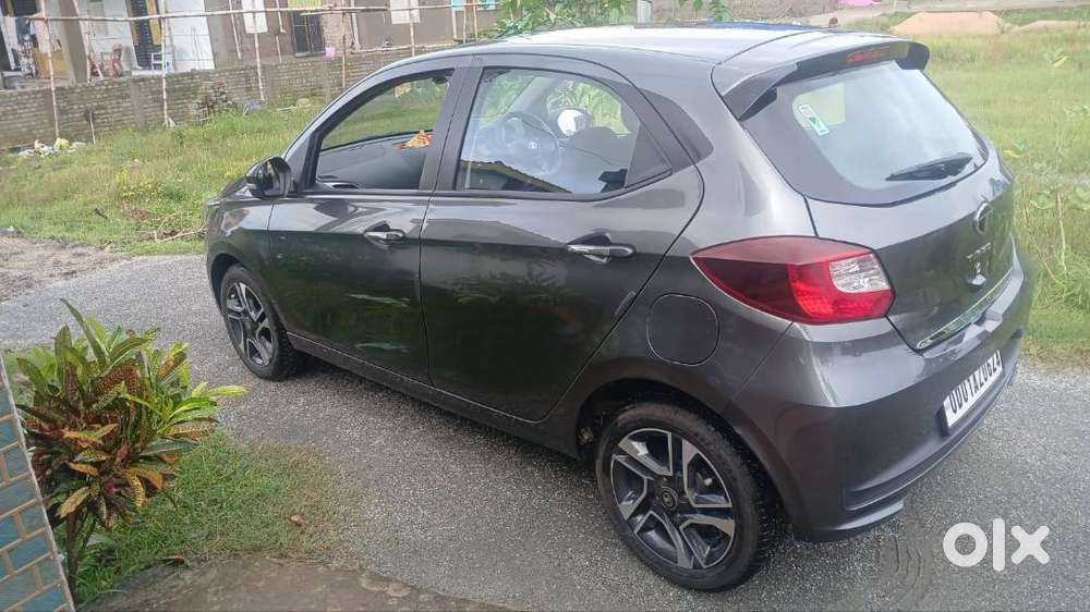 Tata Tiago 2024 Petrol