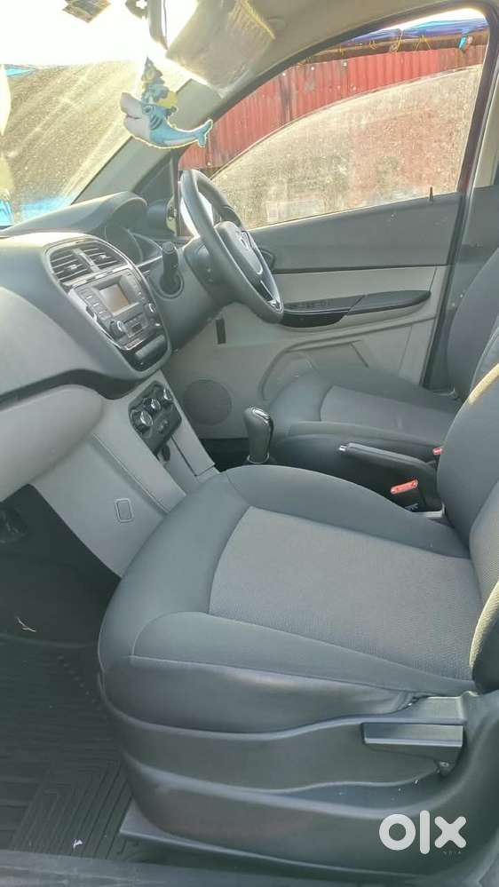 Tata Tiago 1.2 Revotron Xt, 2018, Petrol