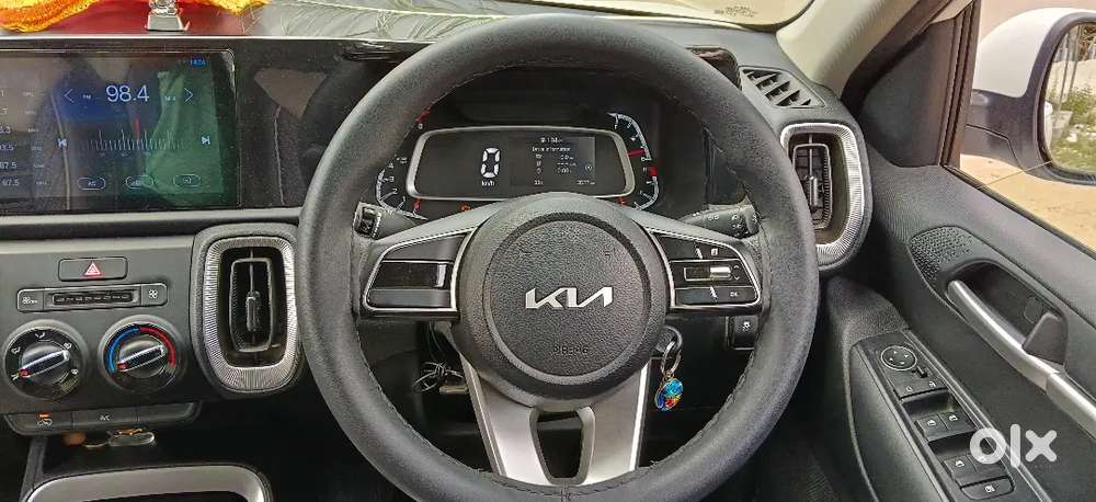 Kia Sonet G 2026 Manual 4200 Km Driven