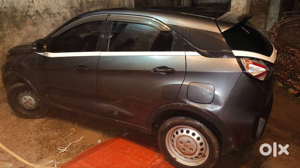 Tata Nexon Cng Out Fitted