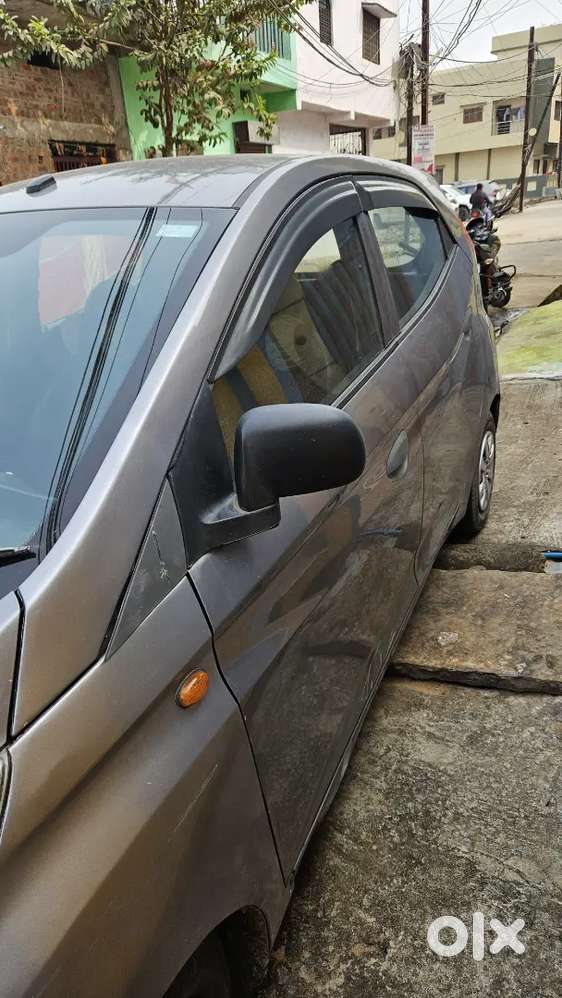 First Party फ़रवरी 2027 तक बीमा है, Ac, Power String, Power Window