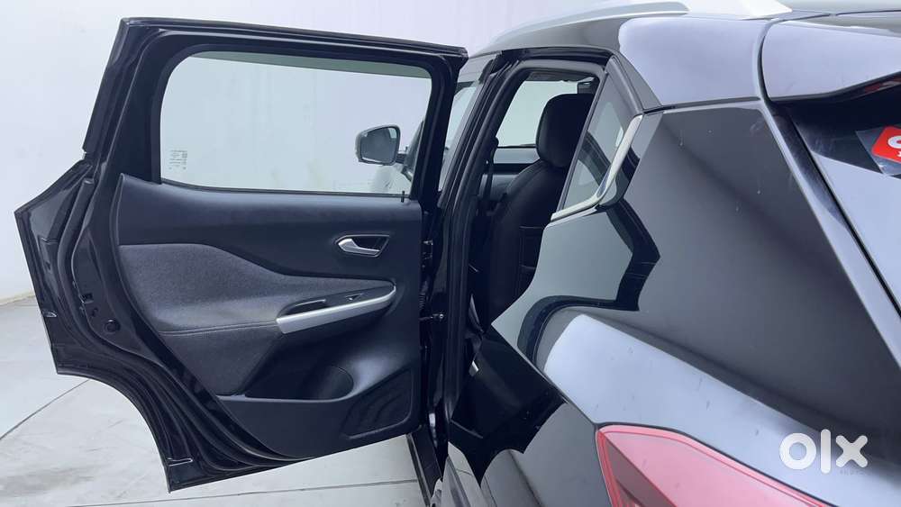 Nissan Magnite 1.0 Xv Premium Turbo Cvt, 2023, Petrol