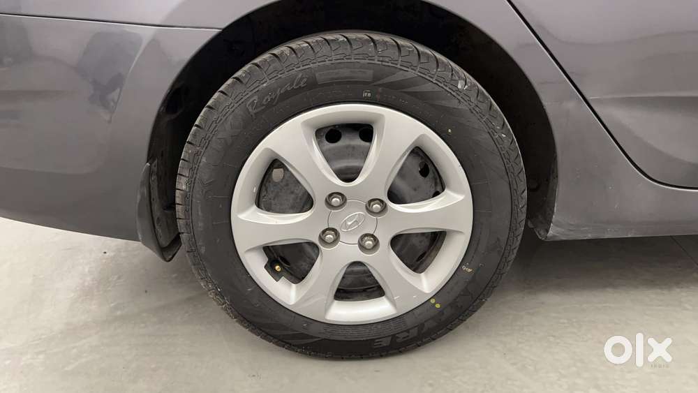 Hyundai Verna [2011-2015] Fluidic 1.4 Vtvt, 2013, Petrol