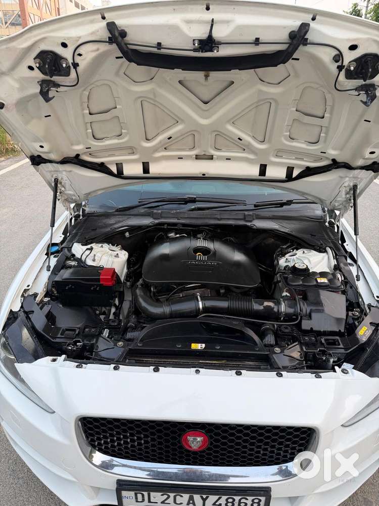 Jaguar Xe Prestige, 2018, Petrol