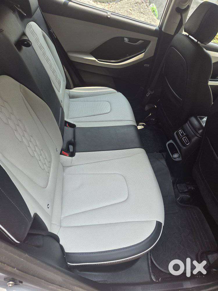 Hyundai Creta 1.6 Sx (o), 2023, Diesel