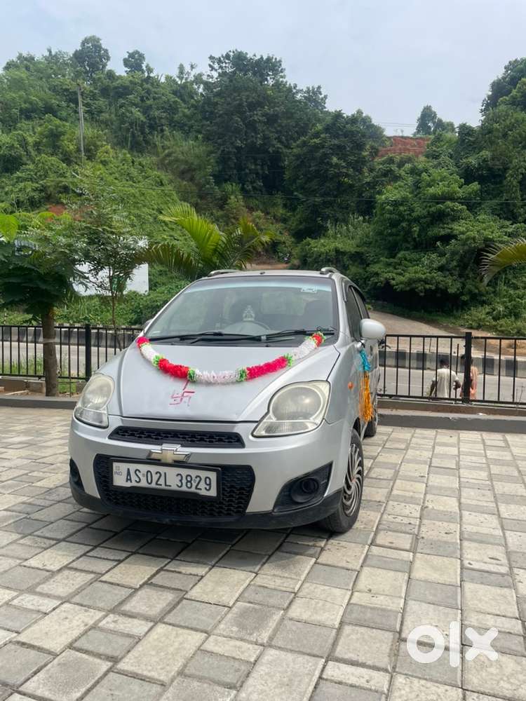 Chevrolet Spark Petrol 2013