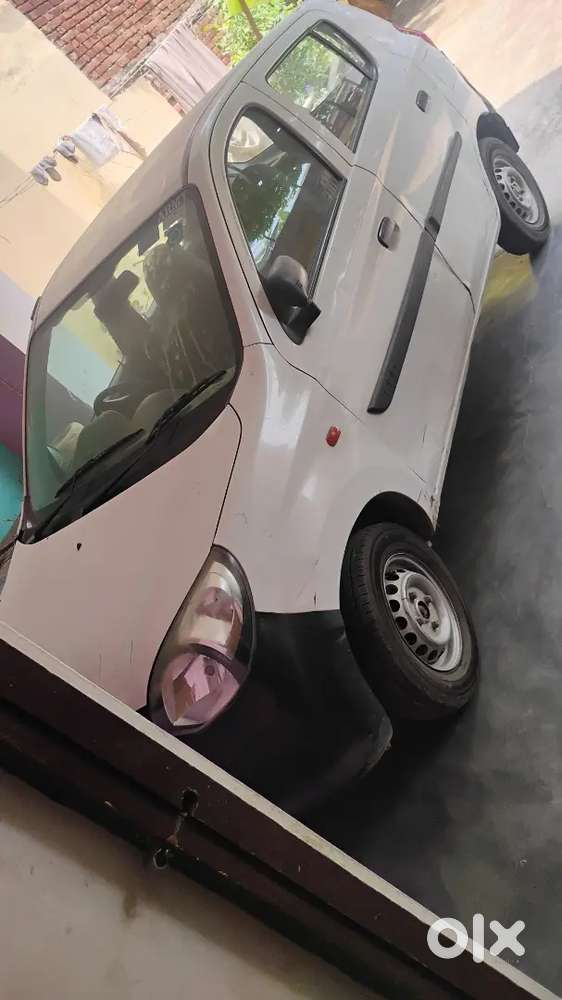 Maruti Suzuki Alto 2016