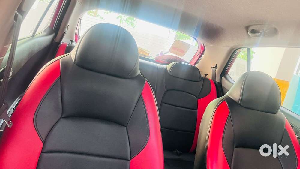 Well Maintained Grand I10  16500 Km Driven  2020 Sportz