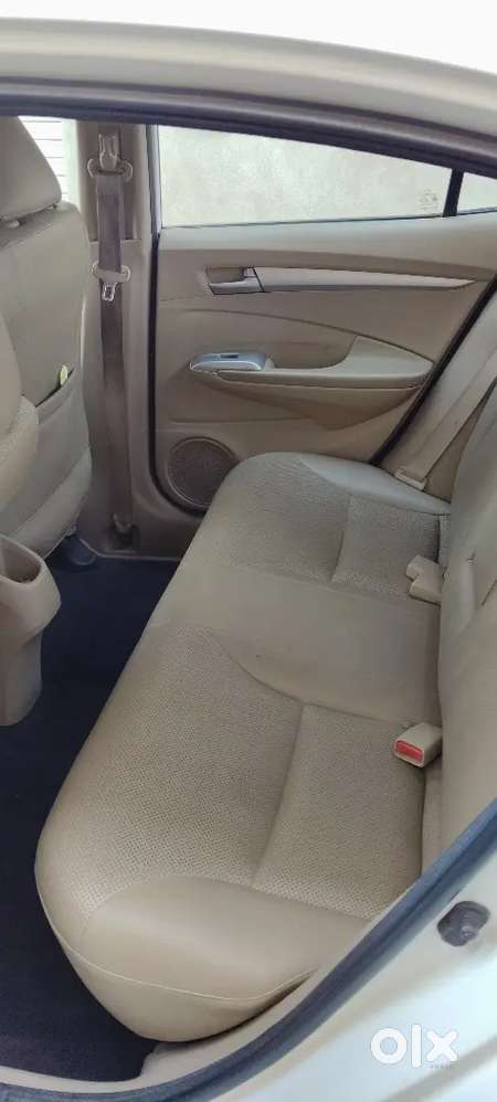 Honda City V At Petrol Automatic 2010