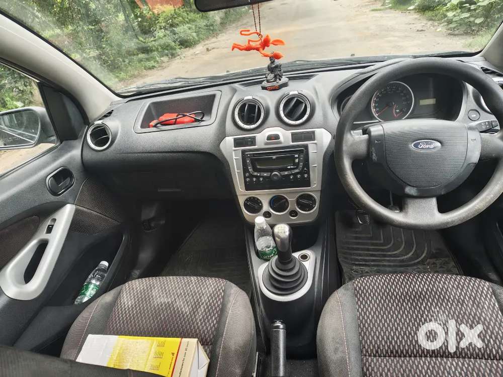 Ford Figo 1.2 Petrol Zxi 2011