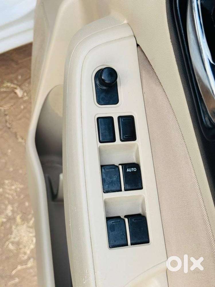 Maruti Suzuki Swift Dzire, 2018, Petrol